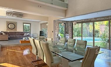 Casa en venta con quincho y pileta en El Lauquén, Canning, San Vicente