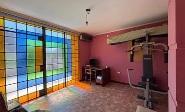 Casa 4 dormitorios piscina en Barrio San Martin San Lorenzo