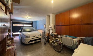 Casa 4 dormitorios piscina en Barrio San Martin San Lorenzo