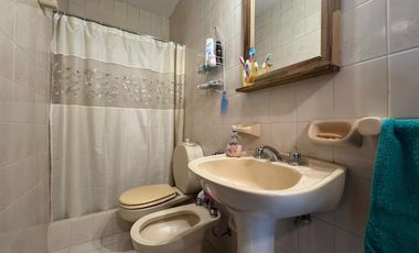 Casa 4 dormitorios piscina en Barrio San Martin San Lorenzo