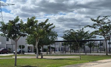 CASA EN TIXCACAL AL PONIENTE DE MÉRIDA, YUCATÁN