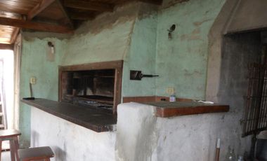 CASA AMERICANA CON GIMNASIO