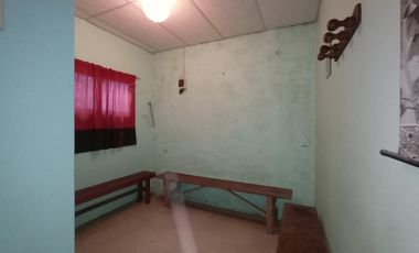 CASA AMERICANA CON GIMNASIO