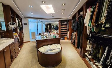 Casa  en venta en Lomas Altas