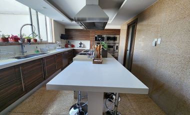 Casa  en venta en Lomas Altas