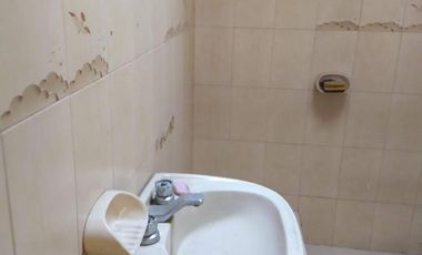 VENTA–Av.Ader 1100-Edif.comercial-2ptas-apto uso Com./Prof/Vvda.-Sup.375m2-Terr. 303m2