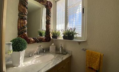 Casa San Angel 290m2  semi amublada en condominio  renta