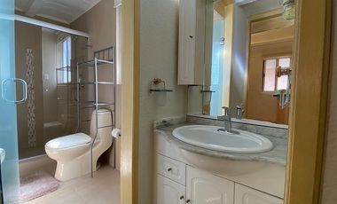 Casa San Angel 290m2  semi amublada en condominio  renta