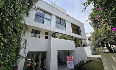 Casa en Venta en Lomas de Tecamachalco