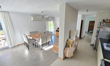 Casa en Logaritmo, Ibarlucea.