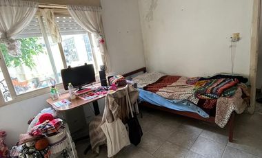 PH de 2 ambientes con patio en Lomas de Zamora Este