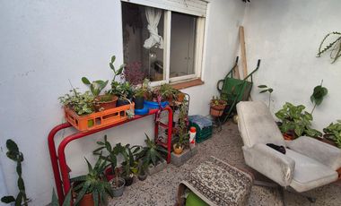 PH de 2 ambientes con patio en Lomas de Zamora Este