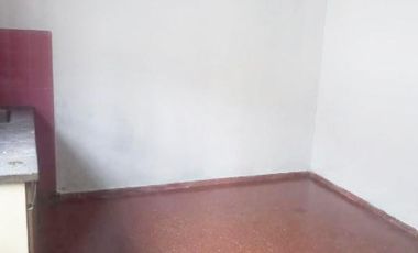 La Oportunidad que Esperabas! Casa Tipo PH Patio/garaje. VentaLa Rioja N° 3220, Florencio Varela