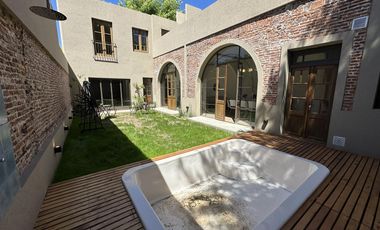 VENTA Casa en barrio Lourdes