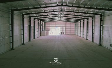 NAVE INDUSTRIAL EN POLO 52 - PARQUE INDUSTRIAL - ALQUILER