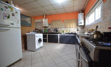 Casa en  Fernandez Oro