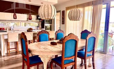 Casa 5 ambientes con fondo a la laguna - Nuevo Quilmes