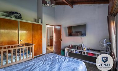 Venta Casa 3 ambientes, 2 dormitorios, luminosa, lote 630m2 a 300 mts Panamericana.