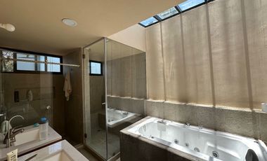 VENTA CASA EN VALLE DE BRAVO-CASA AZUL