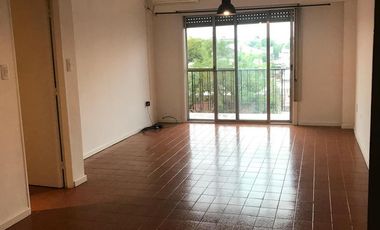 Venta - Departamento 4 ambientes en el Centro de Pilar