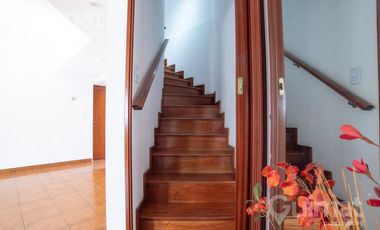 PH 4 amb con jardin con ingreso independiente con garage - cercano a Colegio Agustiniano