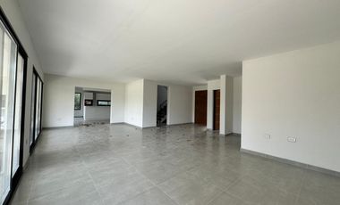 Casa en Venta, 7 Ambientes, en Haras Santa Maria, Escobar, GBA Norte