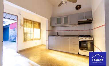 Disfruta este Ph de 4 ambientes con Patio, Terraza y Quincho!