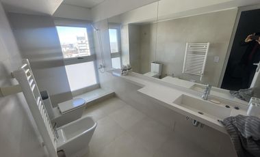 Palmera Libertador y Corrientes Duplex en venta 4 ambientes con cochera