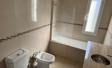 Venta Casa en Barrio Privado Sausalito - Pilar - Acepta Permuta como Parte de Pago