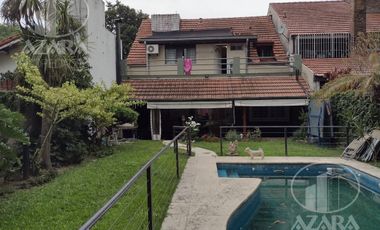 Hermoso chalet de 6 ambientes con gran jardín y piscina