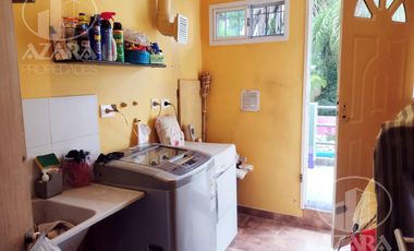 Hermoso chalet de 6 ambientes con gran jardín y piscina