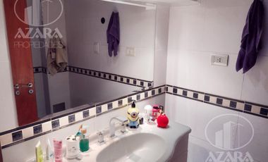 Hermoso chalet de 6 ambientes con gran jardín y piscina