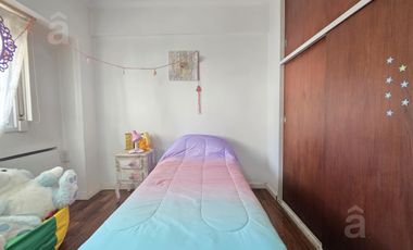 Departamento en Venta en Villa Ballester - Tres Ambientes con Cochera y Baulera