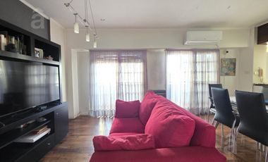 Departamento en Venta en Villa Ballester - Tres Ambientes con Cochera y Baulera