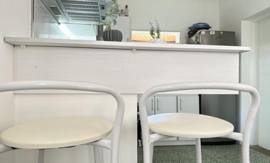 ¿Estás buscando una casa céntrica y acogedora con todos los servicios en Roque Pérez?