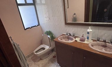 Se vende casa en Colonia La Cebada