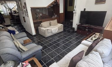 Se vende casa en Colonia La Cebada