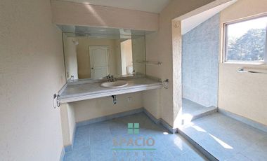 RENTA DEPARTAMENTO a dos cuadras del Colegio Irlandés