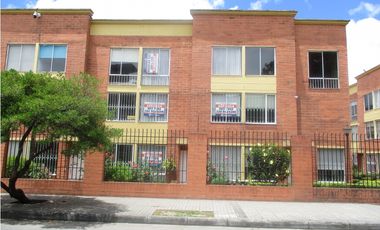 SE ARRIENDA CASA EN C.R ALCAZAR DE MODELIA - LMC