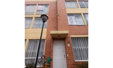 SE ARRIENDA CASA EN C.R ALCAZAR DE MODELIA - LMC