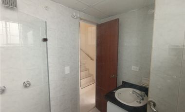 SE ARRIENDA CASA EN C.R ALCAZAR DE MODELIA - LMC