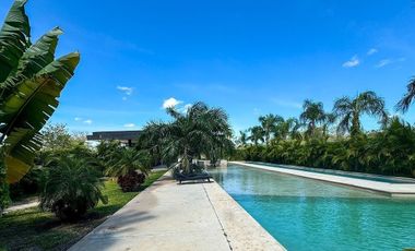 CASA EN VENTA EN MERIDA,CON AMENIDADES, ENTRE PARQUES