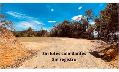 Lote en unidad cerrada en el retiro sector de alta valorización