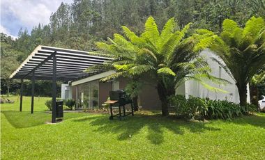Casa campestre en arriendo sector Fizebad, El Retiro