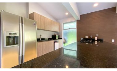 Casa campestre en arriendo sector Fizebad, El Retiro