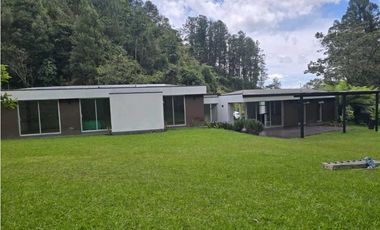 Casa campestre en arriendo sector Fizebad, El Retiro
