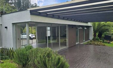 Casa campestre en arriendo sector Fizebad, El Retiro
