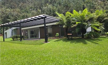 Casa campestre en arriendo sector Fizebad, El Retiro