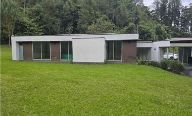 Casa campestre en arriendo sector Fizebad, El Retiro