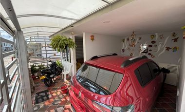 SE VENDE CASA EN CAMBULOS - FUSAGASUGA